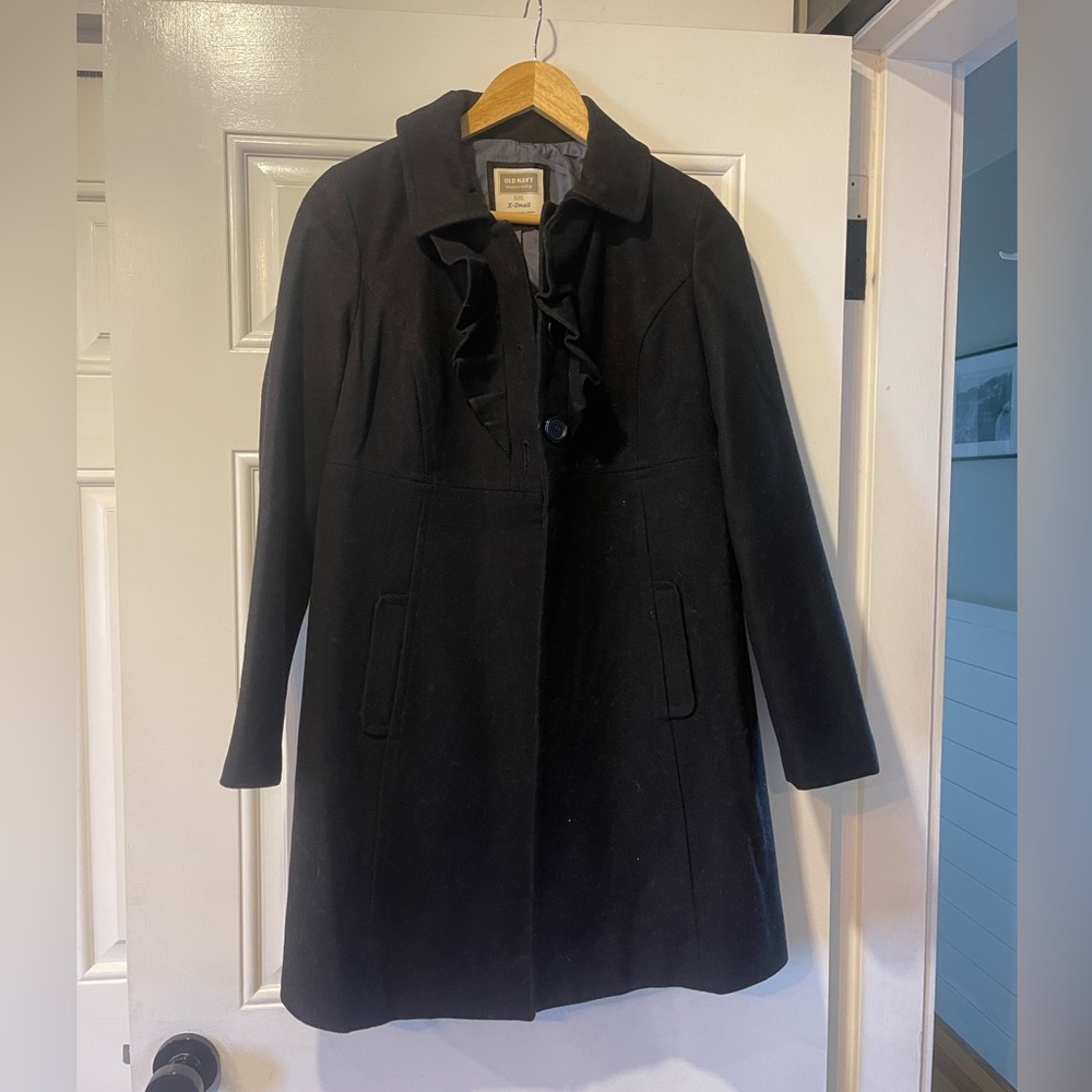 Old navy maternity pea coat